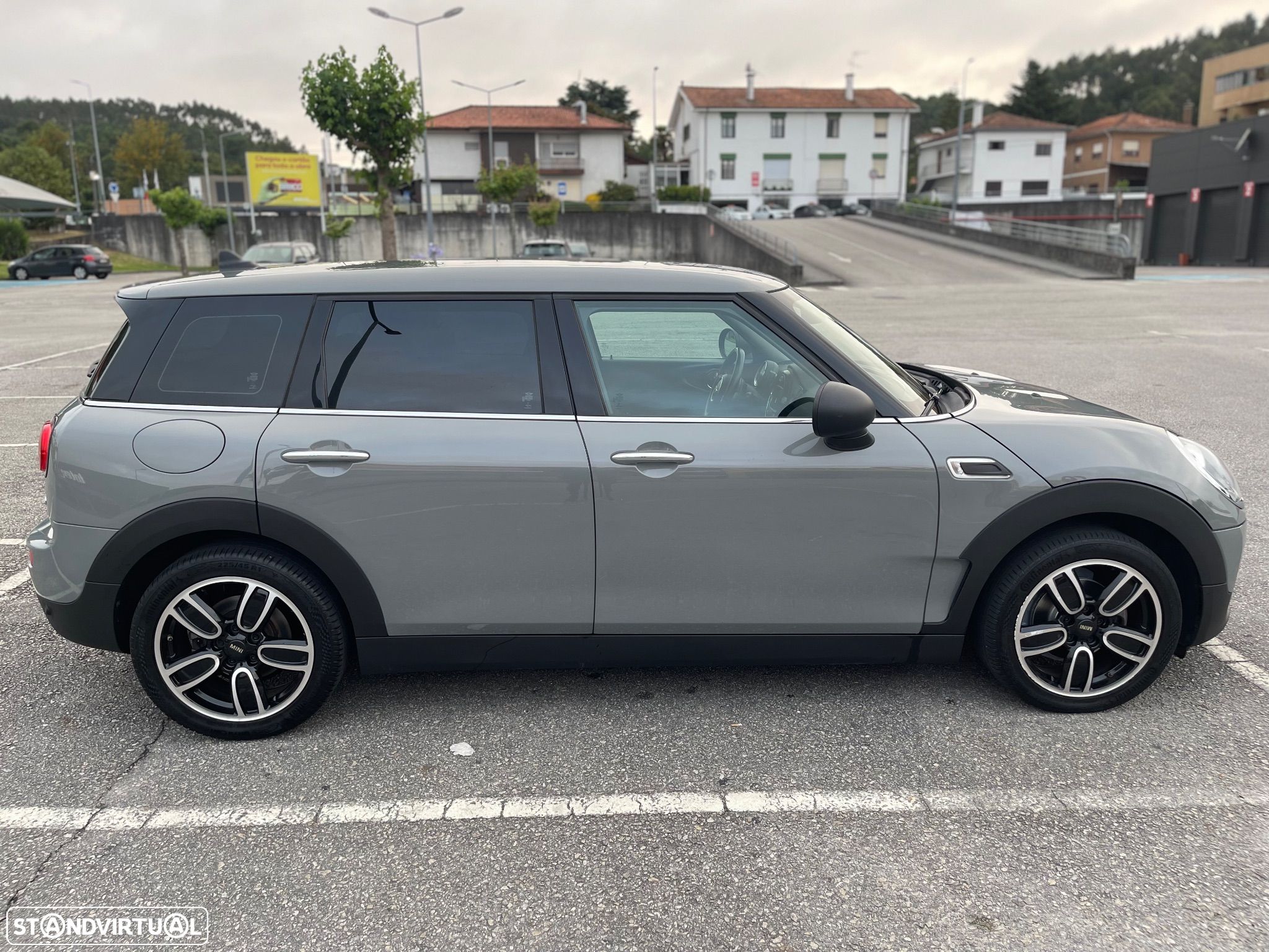 MINI Clubman One D - 1