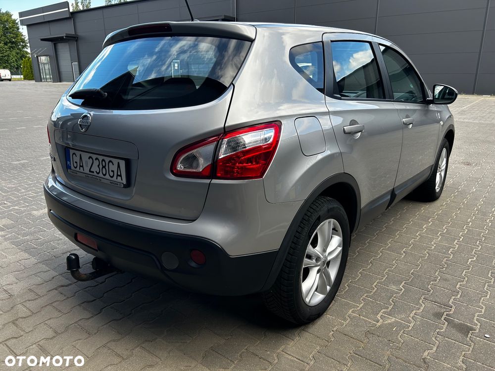 Nissan Qashqai 2.0 Lounge - 3