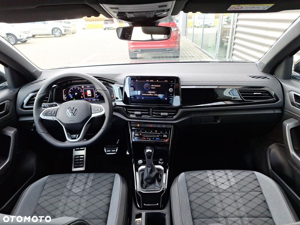 Volkswagen T-Roc - 24