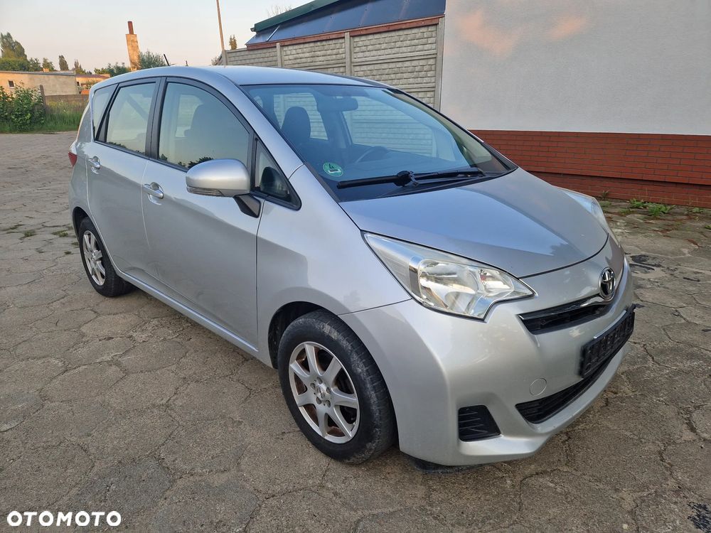 Toyota Verso S 1.33 Premium MS - 3