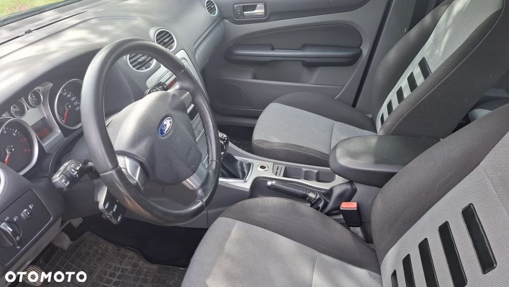 Ford Focus 1.6 Gold X - 12