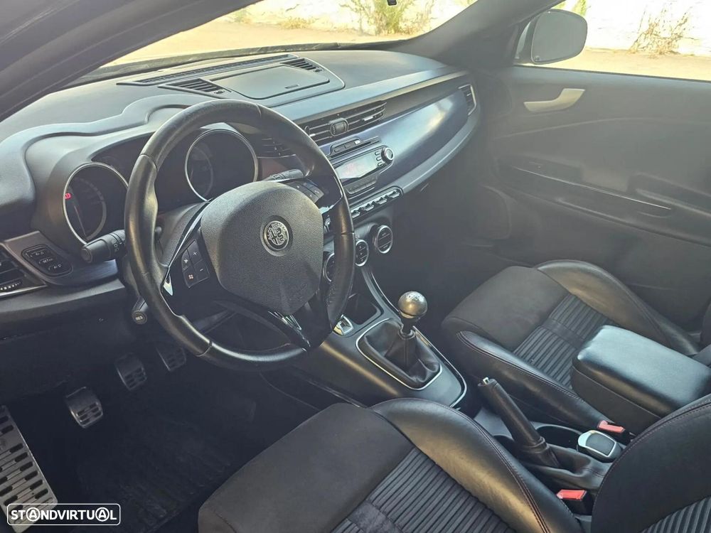 Alfa Romeo Giulietta 1.6 JTDM Exclusive - 7