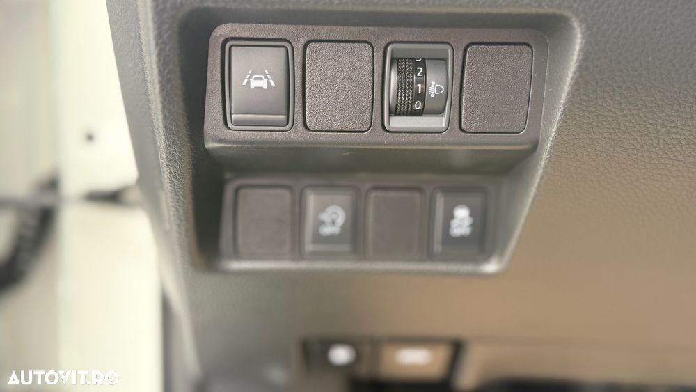 Nissan Qashqai 1.6 DIG-T N-Connecta - 15