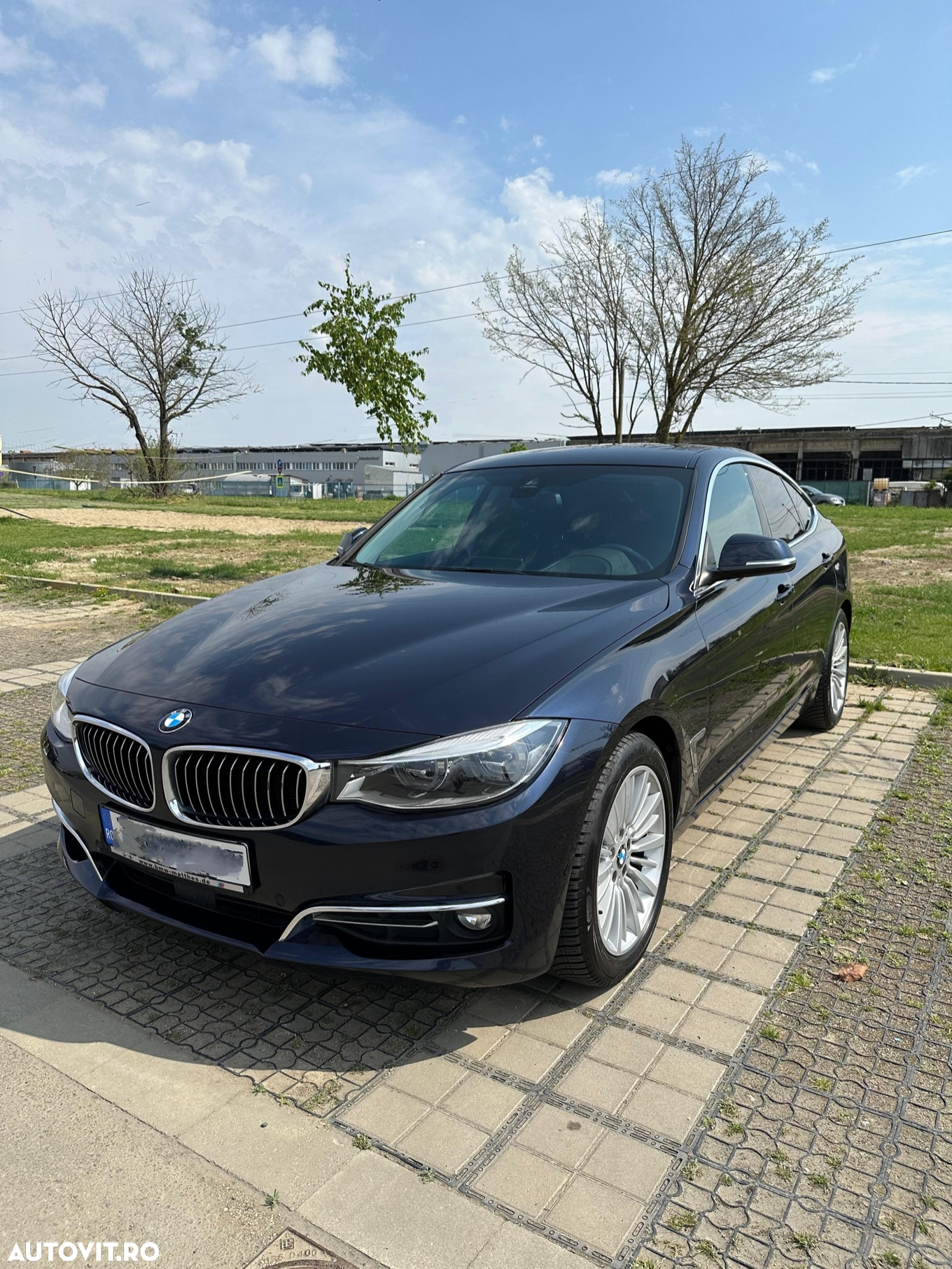 BMW Seria 3 320d xDrive GT Aut. Luxury Line - 2