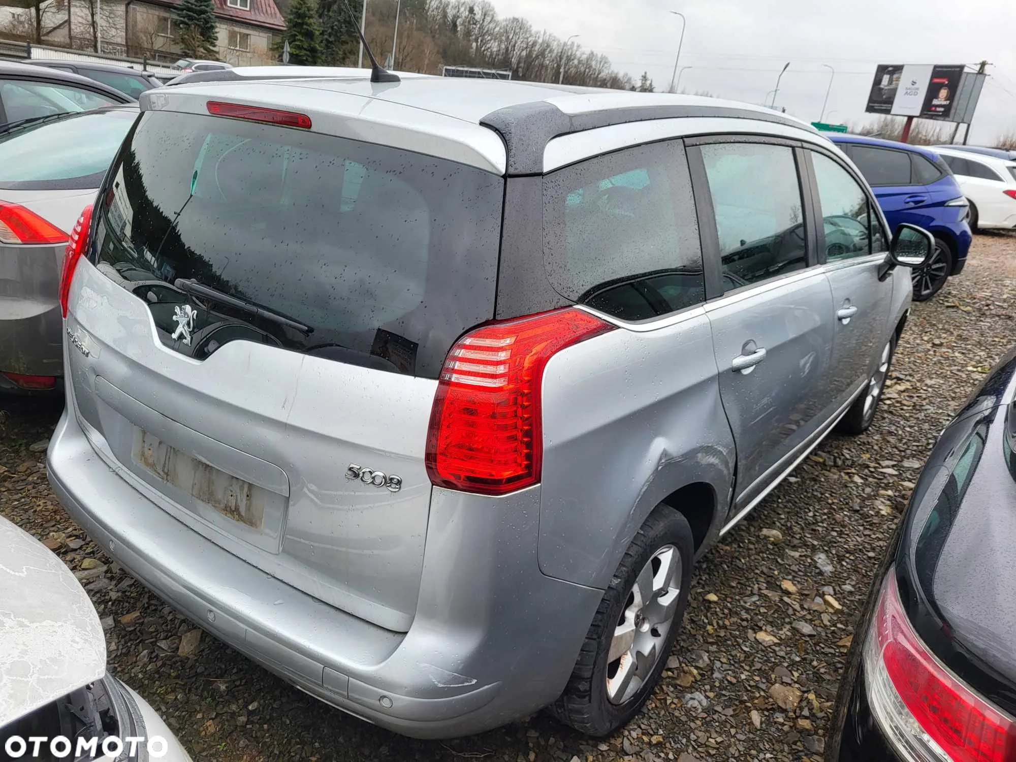 Peugeot 5008 1.6 HDi Family 7os - 3