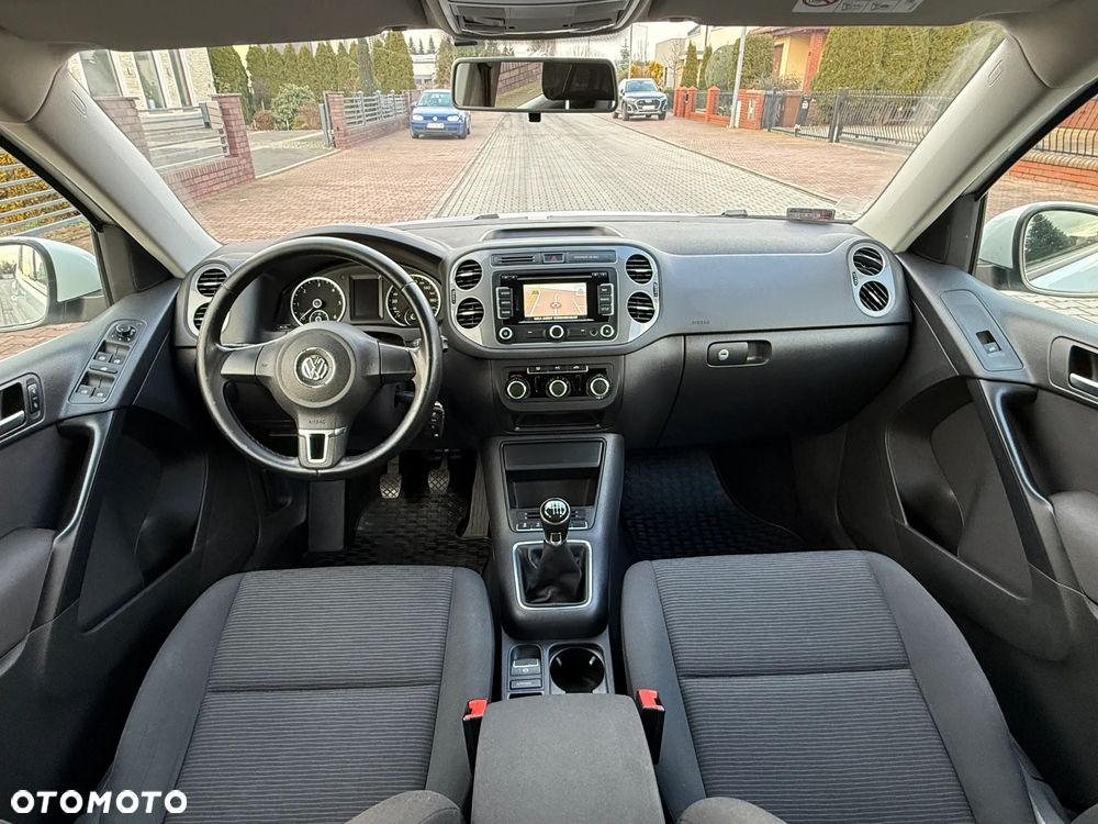 Volkswagen Tiguan - 8