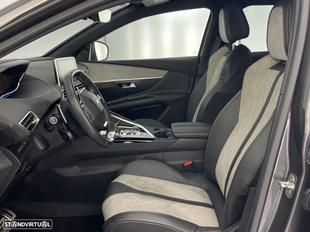 Peugeot 3008 1.6 Hybrid Allure e-EAT8 - 11