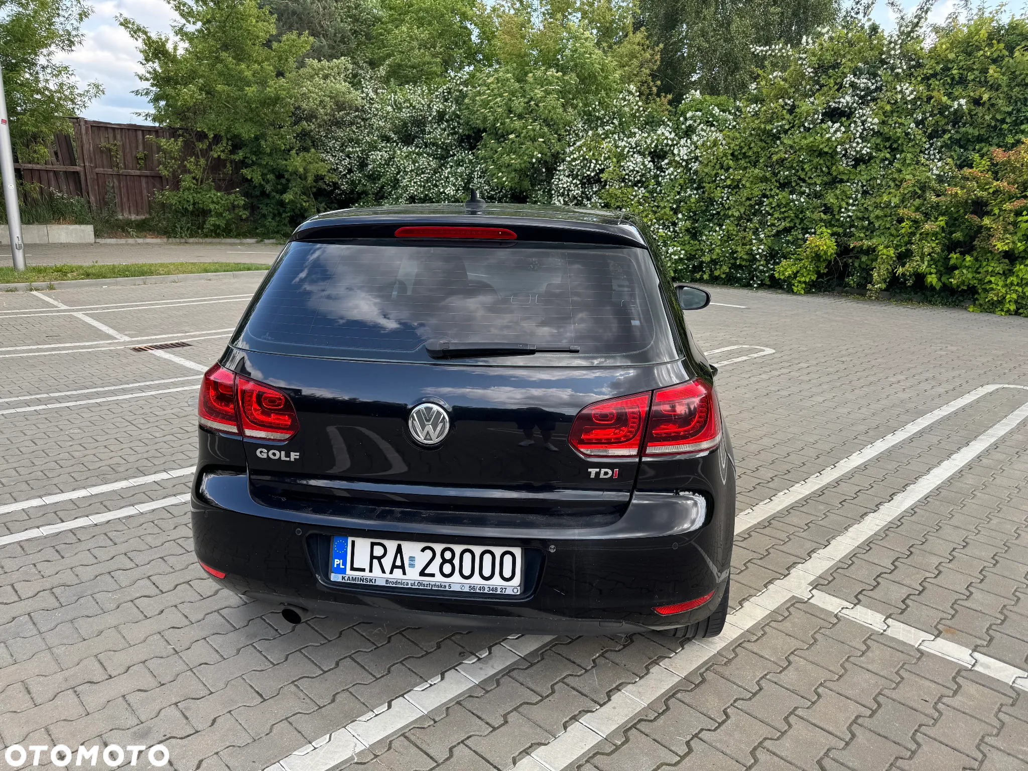 Volkswagen Golf VI 1.6 TDI Highline - 9