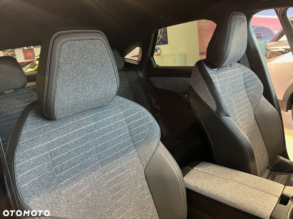 Peugeot 3008 1.2 PureTech mHEV Allure e-DCS6 - 7