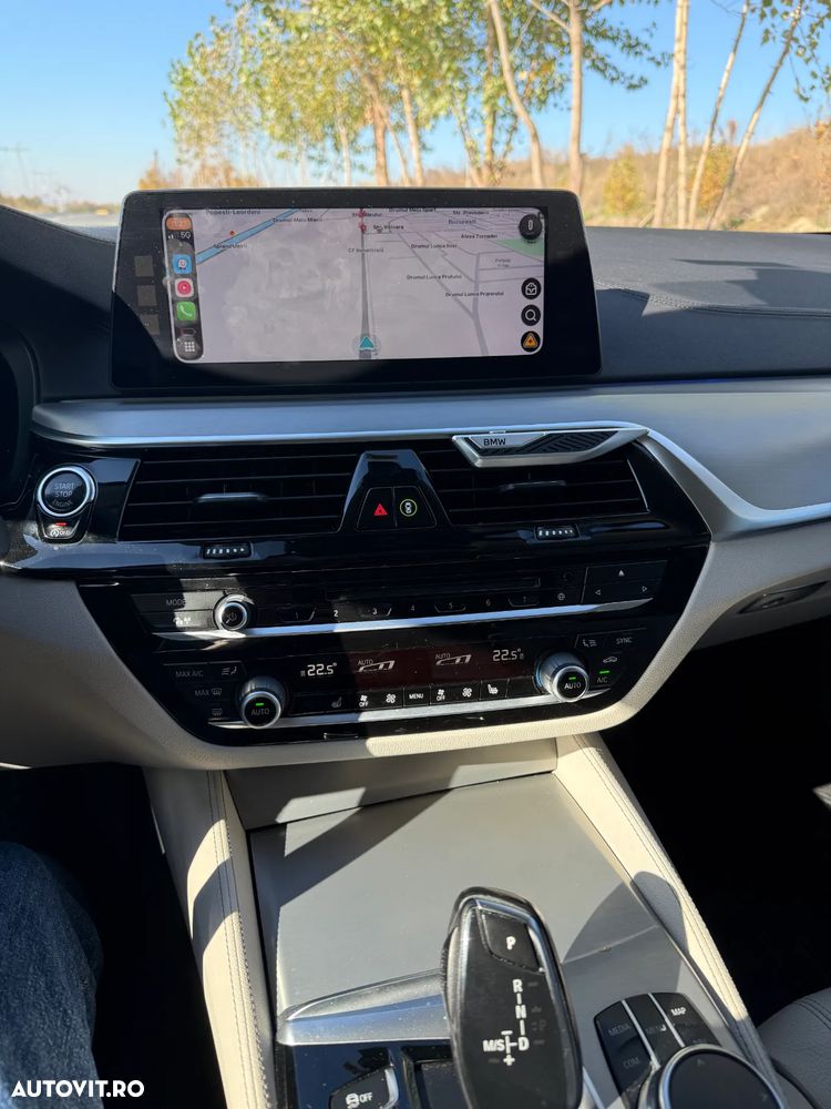 BMW Seria 5 530d xDrive AT - 6