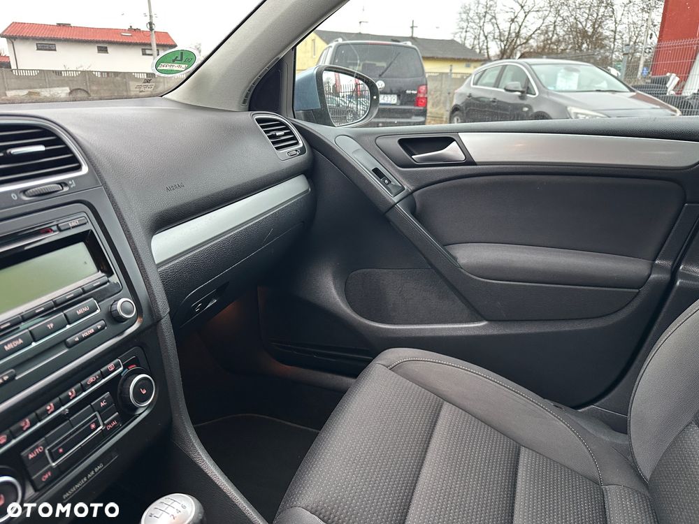 Volkswagen Golf 1.2 TSI Team - 16