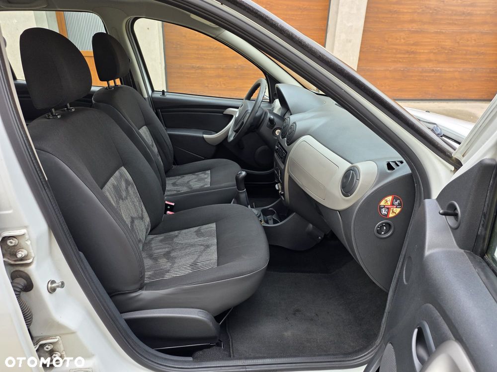 Dacia Sandero 1.2 16V - 14
