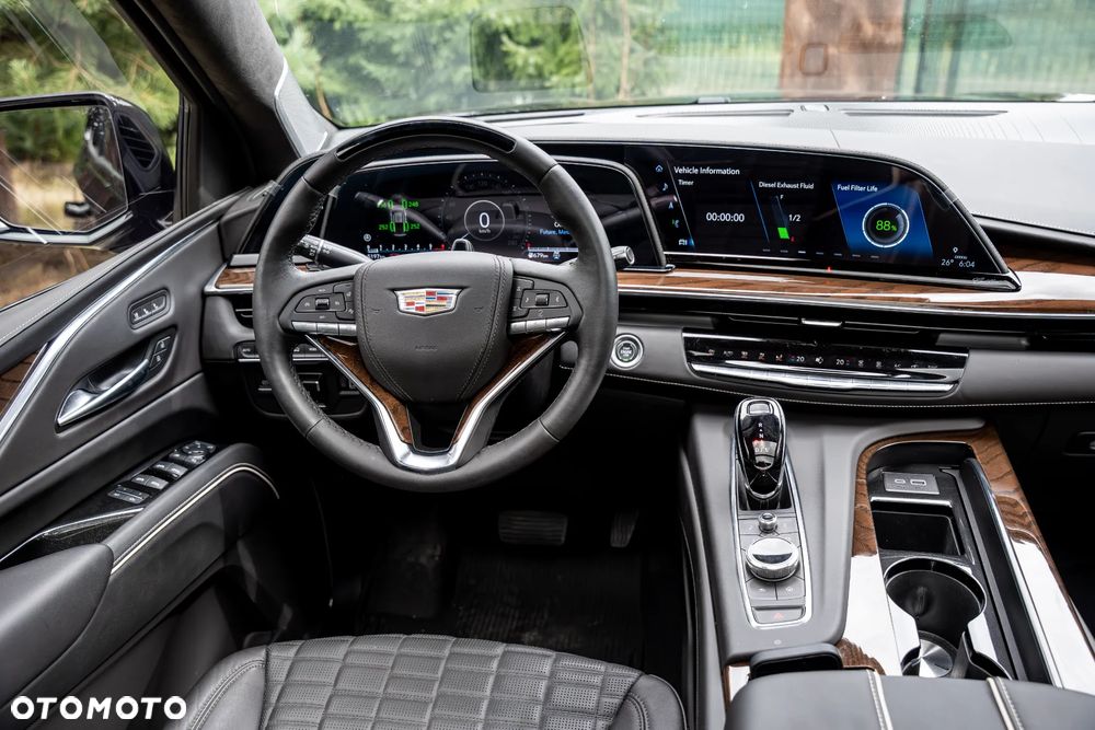 Cadillac Escalade - 27