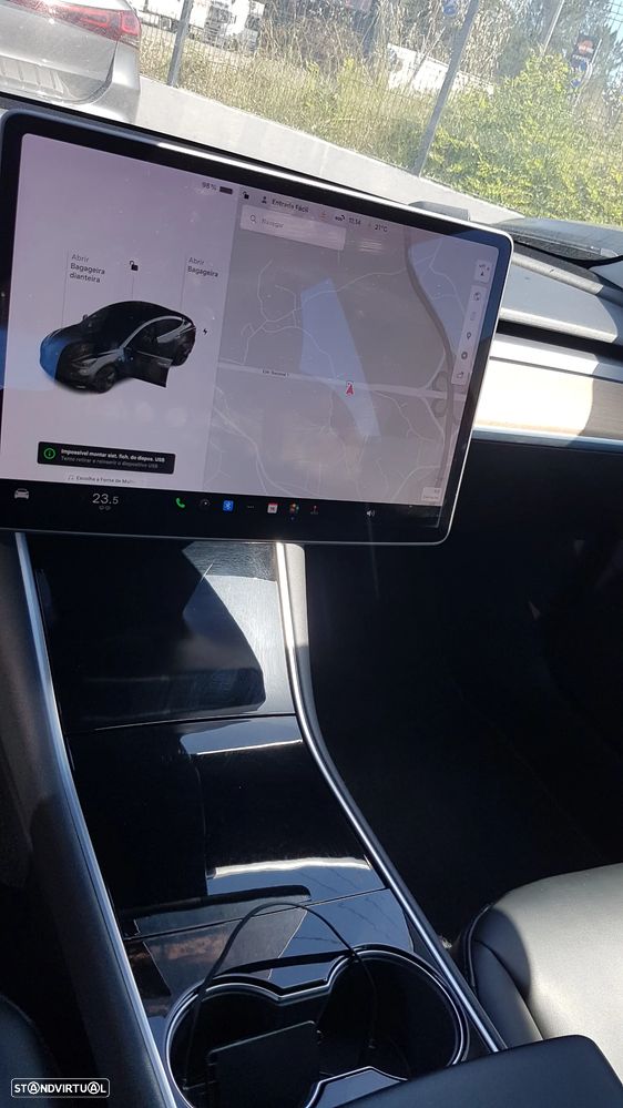 Tesla Model 3 - 6
