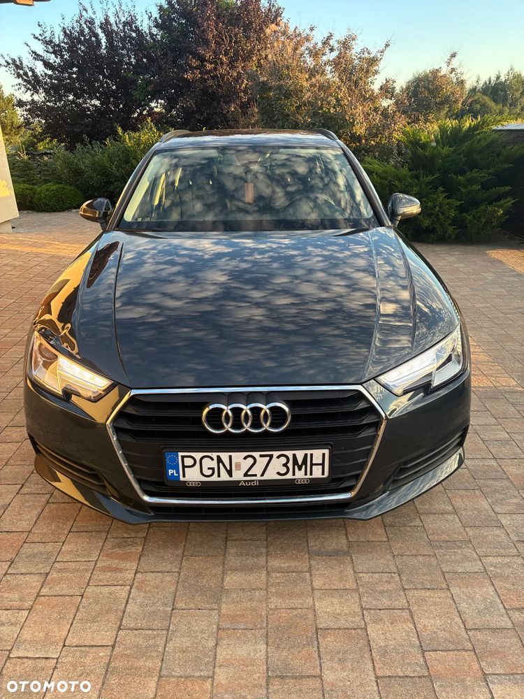 Audi A4 Avant - 10