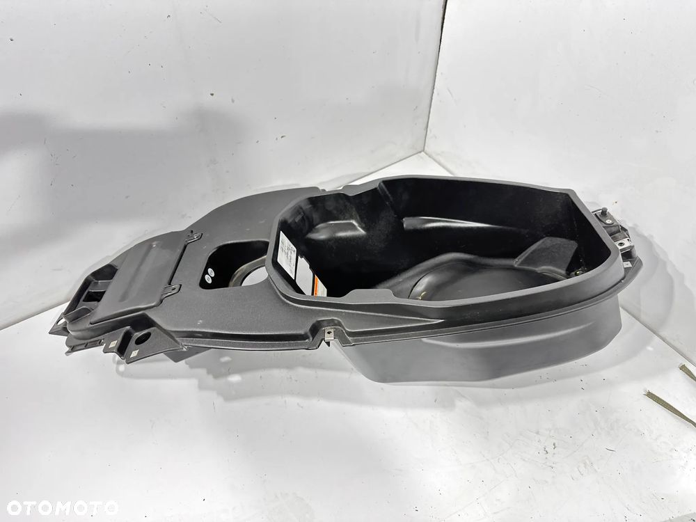 Kufer schowek Aprilia SXR - 1
