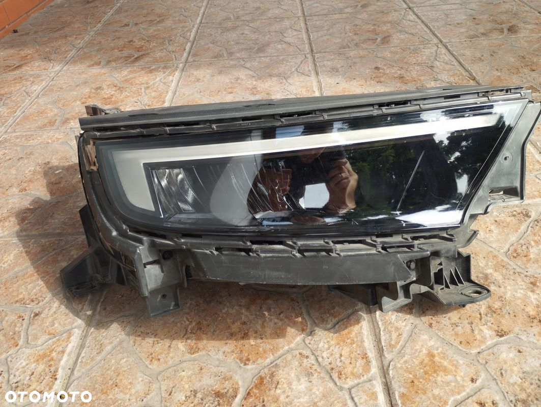 Lampa prawa Full LED Opel Mokka B II 2020-^ 9847939180 - 2