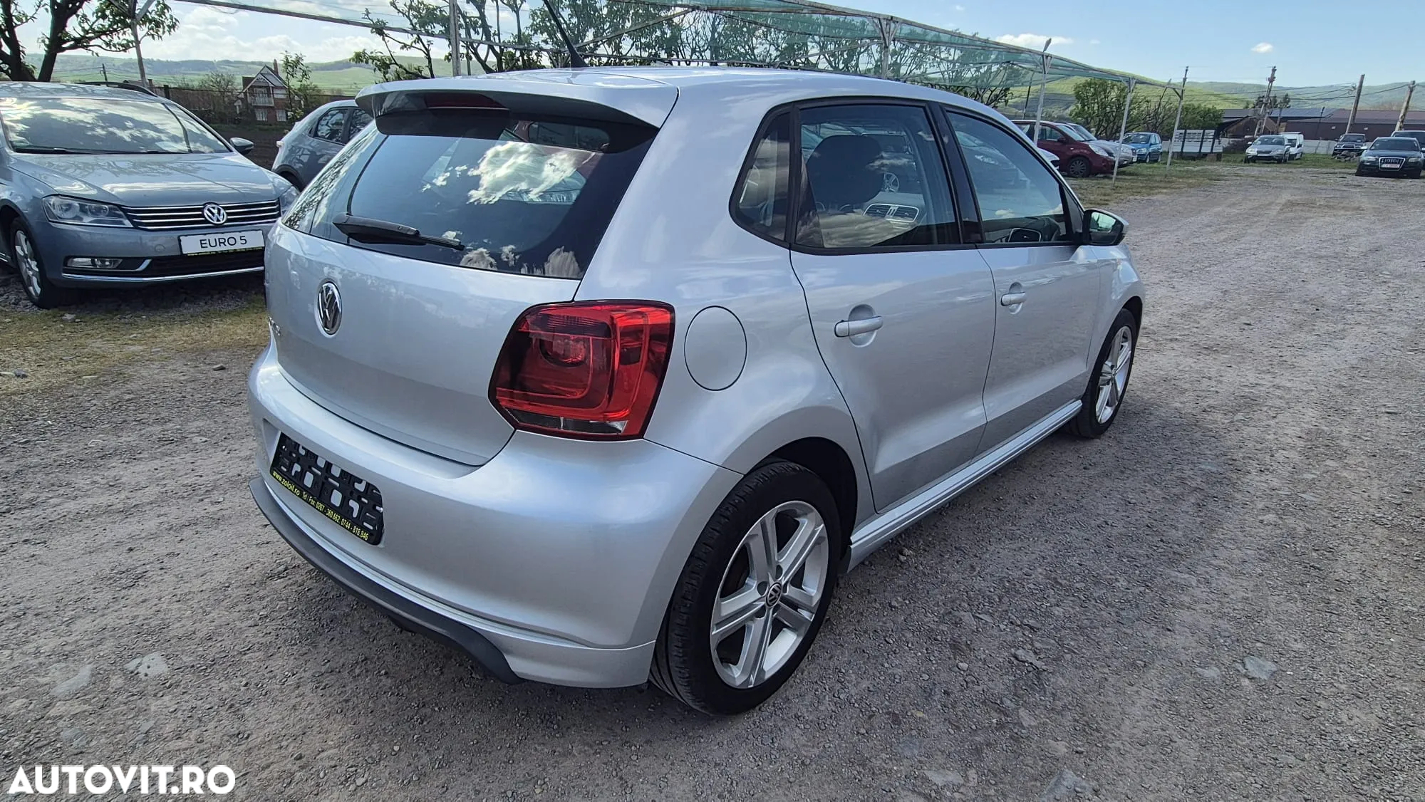 Volkswagen Polo - 5
