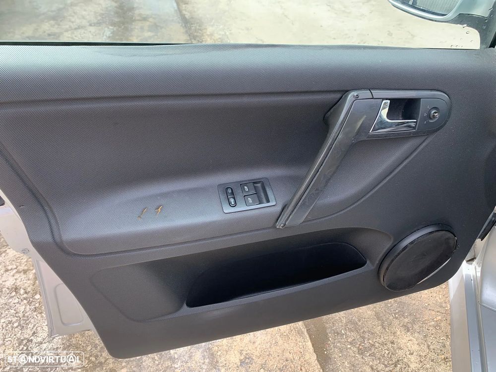 VW Polo 1.0 Confortline - 10