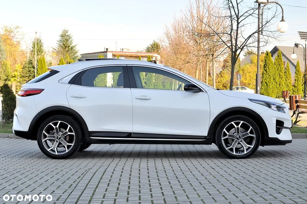 Kia XCeed 1.6 CRDi (48V Mild-Hybrid) DCT7 PLATINUM - 6