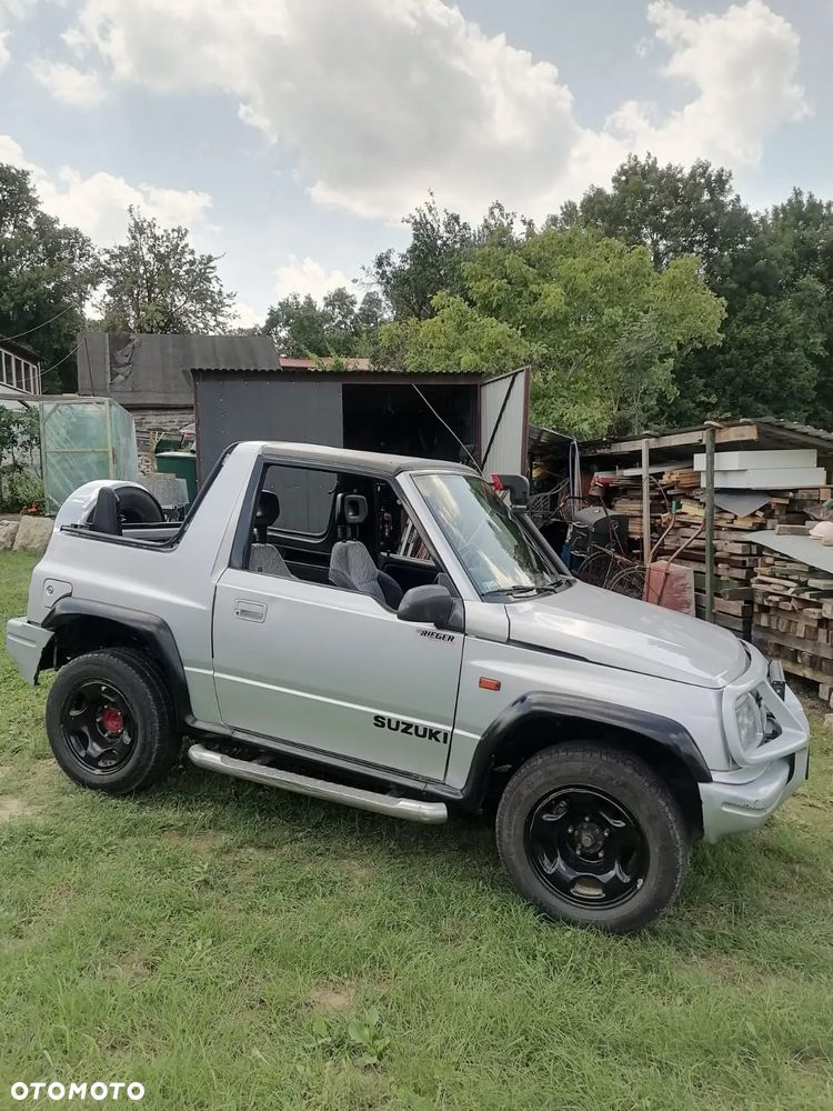Suzuki Vitara 1.6 JX - 8