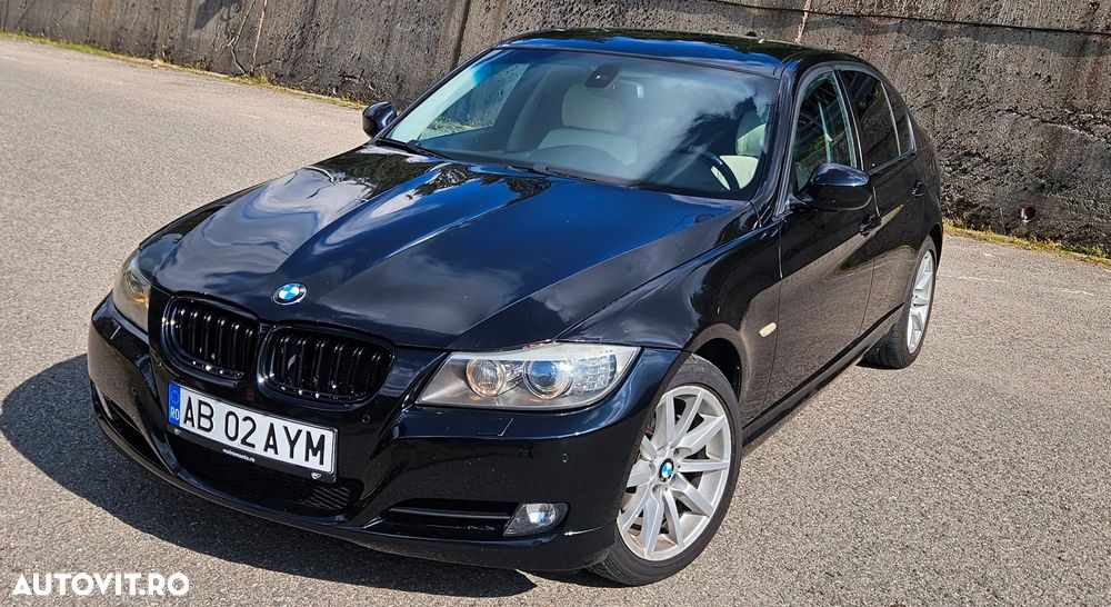 BMW Seria 3 320d xDrive - 10