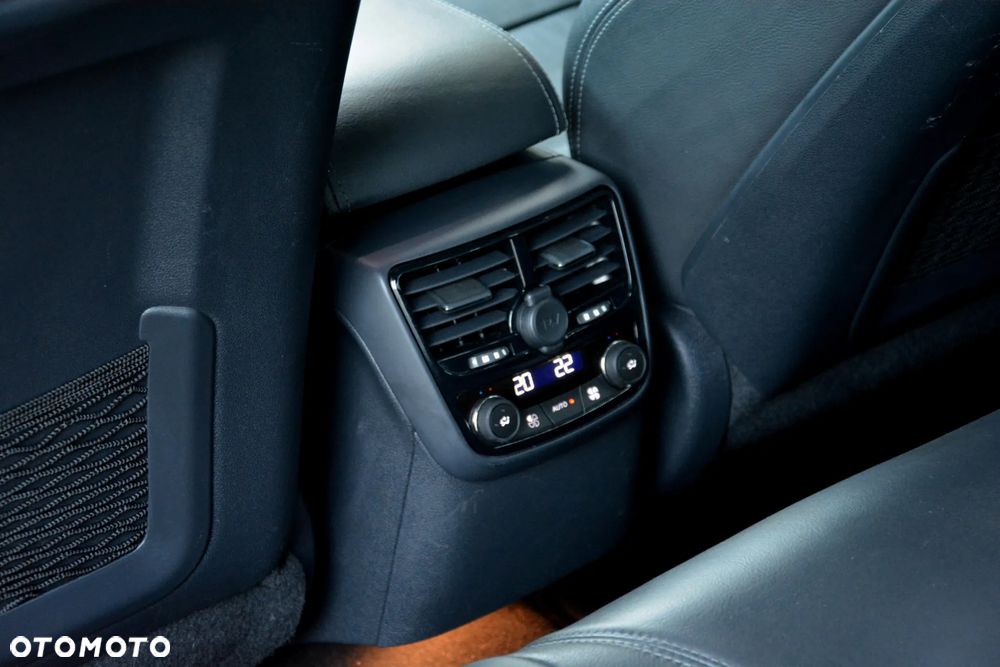 Peugeot 508 BlueHDi 180 EAT6 Stop&Start Allure - 26
