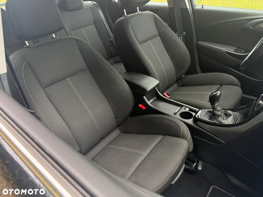 Opel Astra 2.0 CDTI DPF ecoFLEX SportsTourer Start/Stop Exklusiv - 11