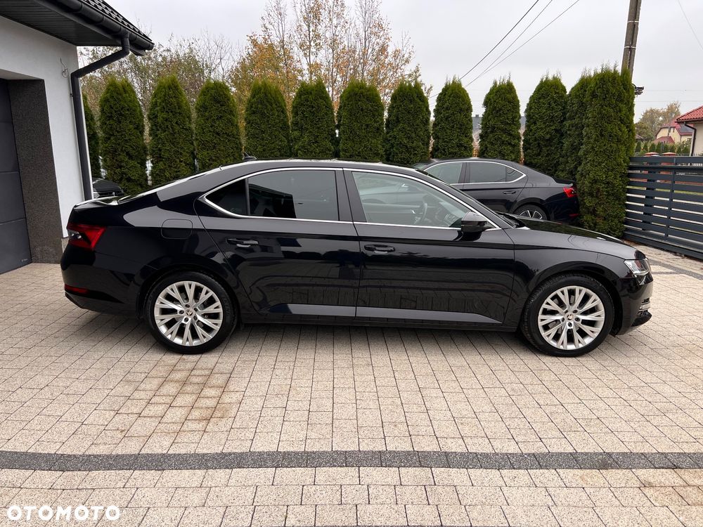 Skoda Superb - 25