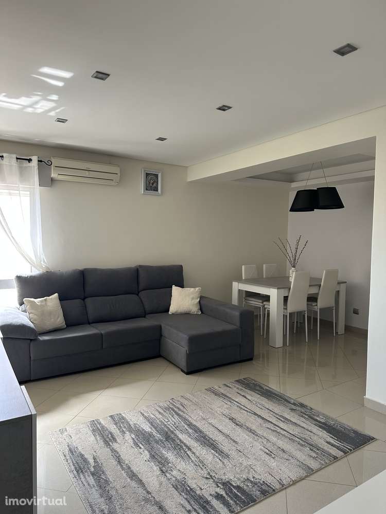 T3  | Pronto a Habitar | Totalmente Mobilado | Faro - Grande imagem: 2/11