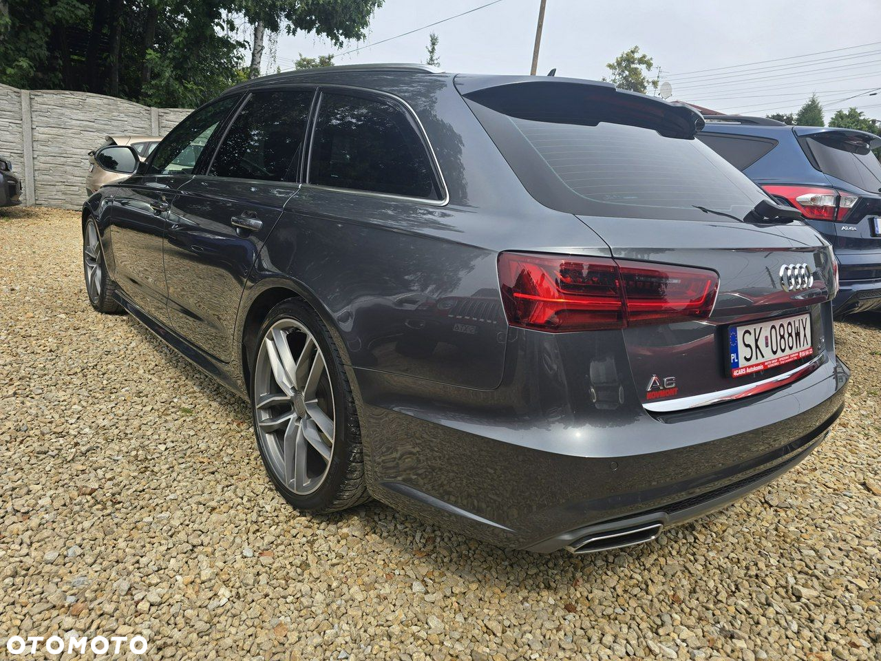 Audi A6 - 4
