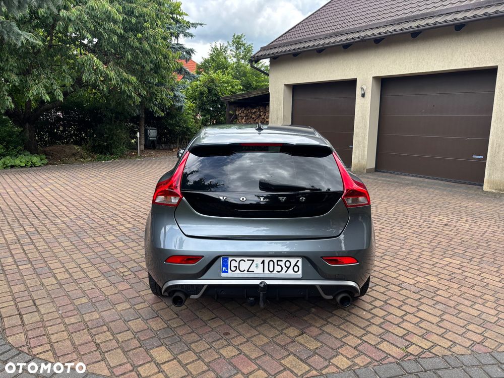 Volvo V40 D4 Drive-E R-Design Momentum - 5
