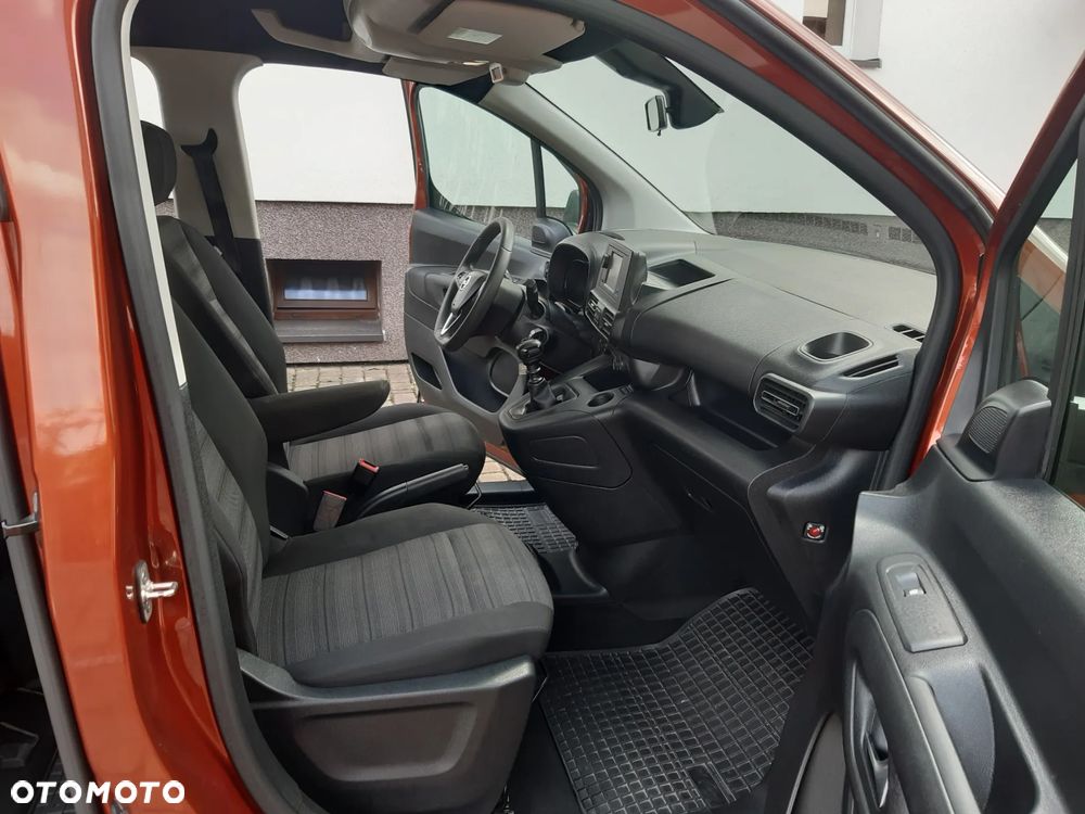 Opel Combo Life 1.2 Turbo Start/Stop - 12