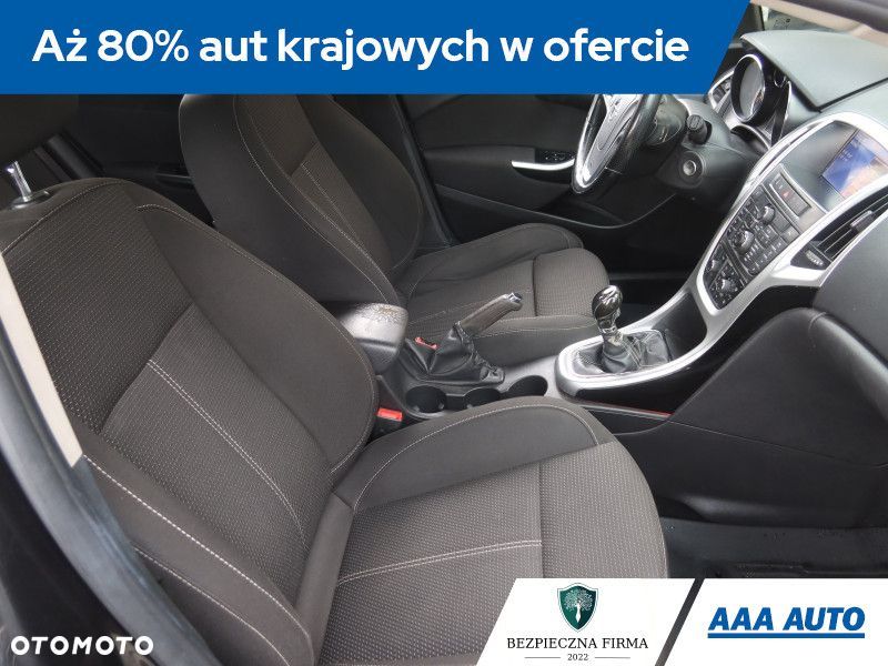 Opel Astra - 11