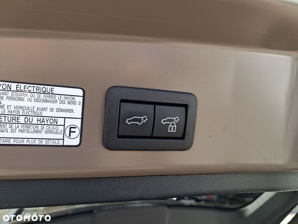 Toyota Corolla Cross 2.0 Hybrid Style - 15