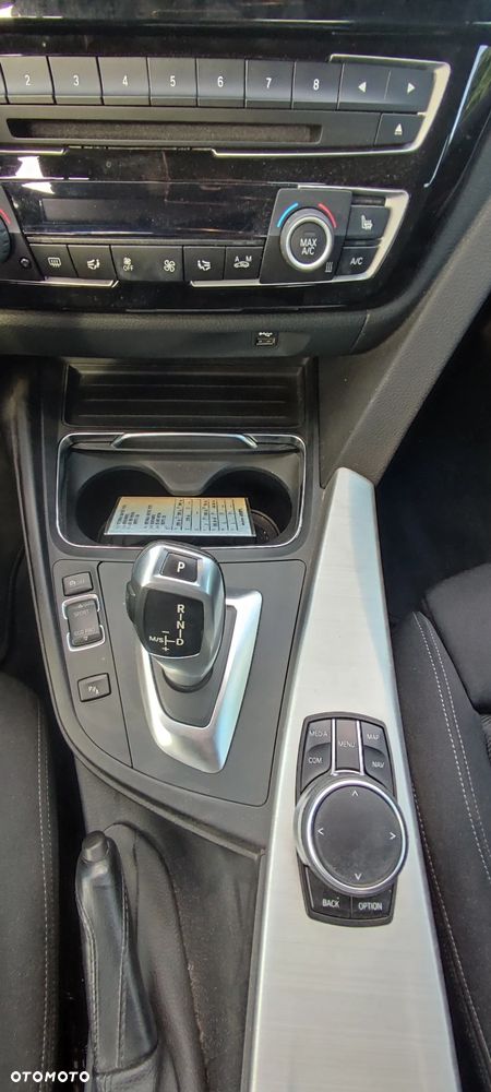 BMW 3GT 320d xDrive Sport-Aut M Sport - 16