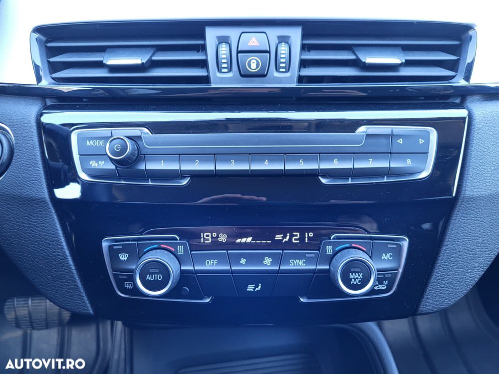 BMW X1 sDrive18d AT - 24