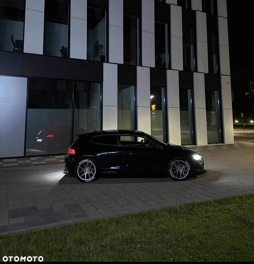 Volkswagen Scirocco 2.0 TSI - 21