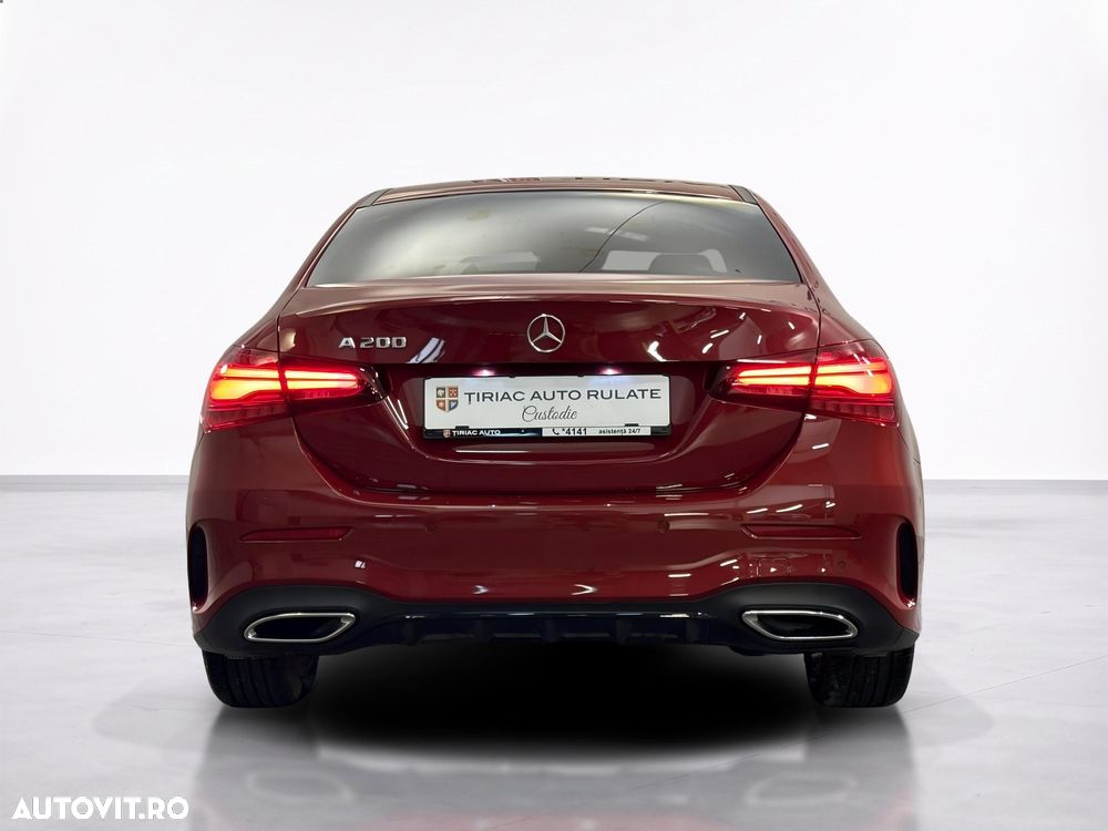 Mercedes-Benz A 200 Sedan 7G-DCT AMG Line - 5