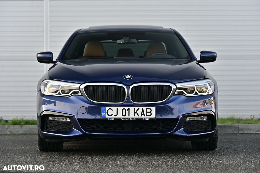 BMW Seria 5 530i xDrive AT - 8