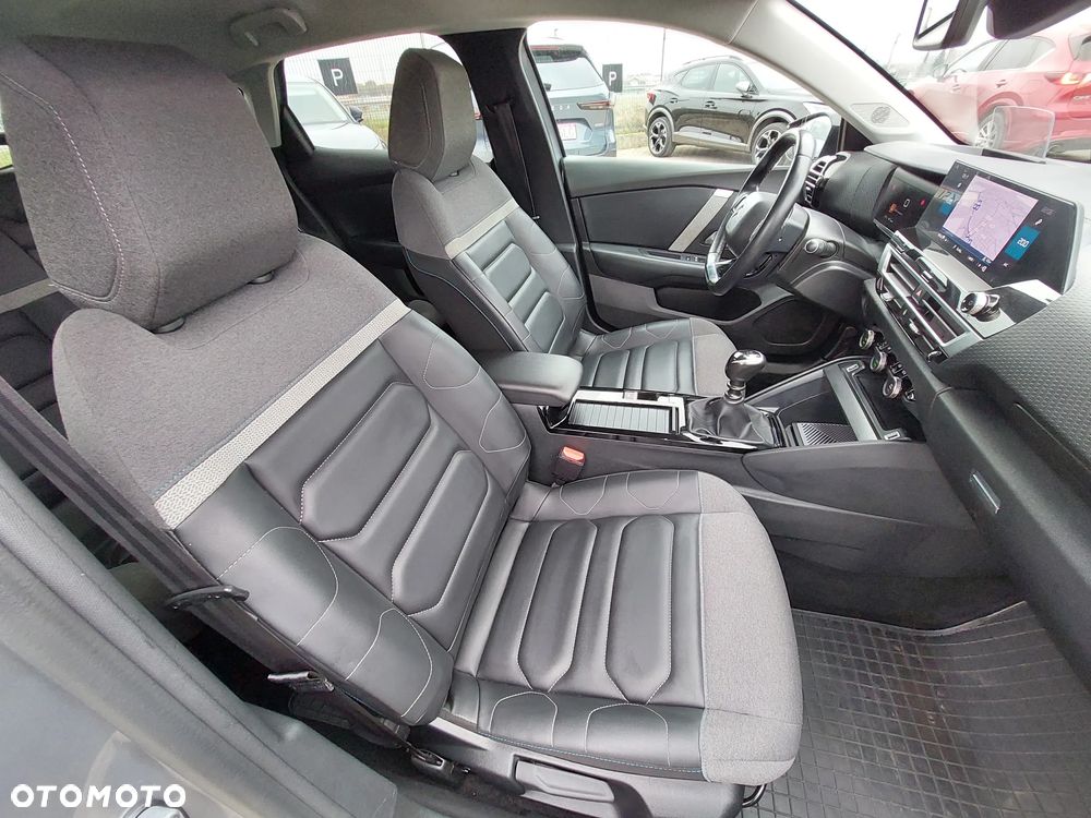 Citroën C4 1.2 PureTech Shine S&S - 14