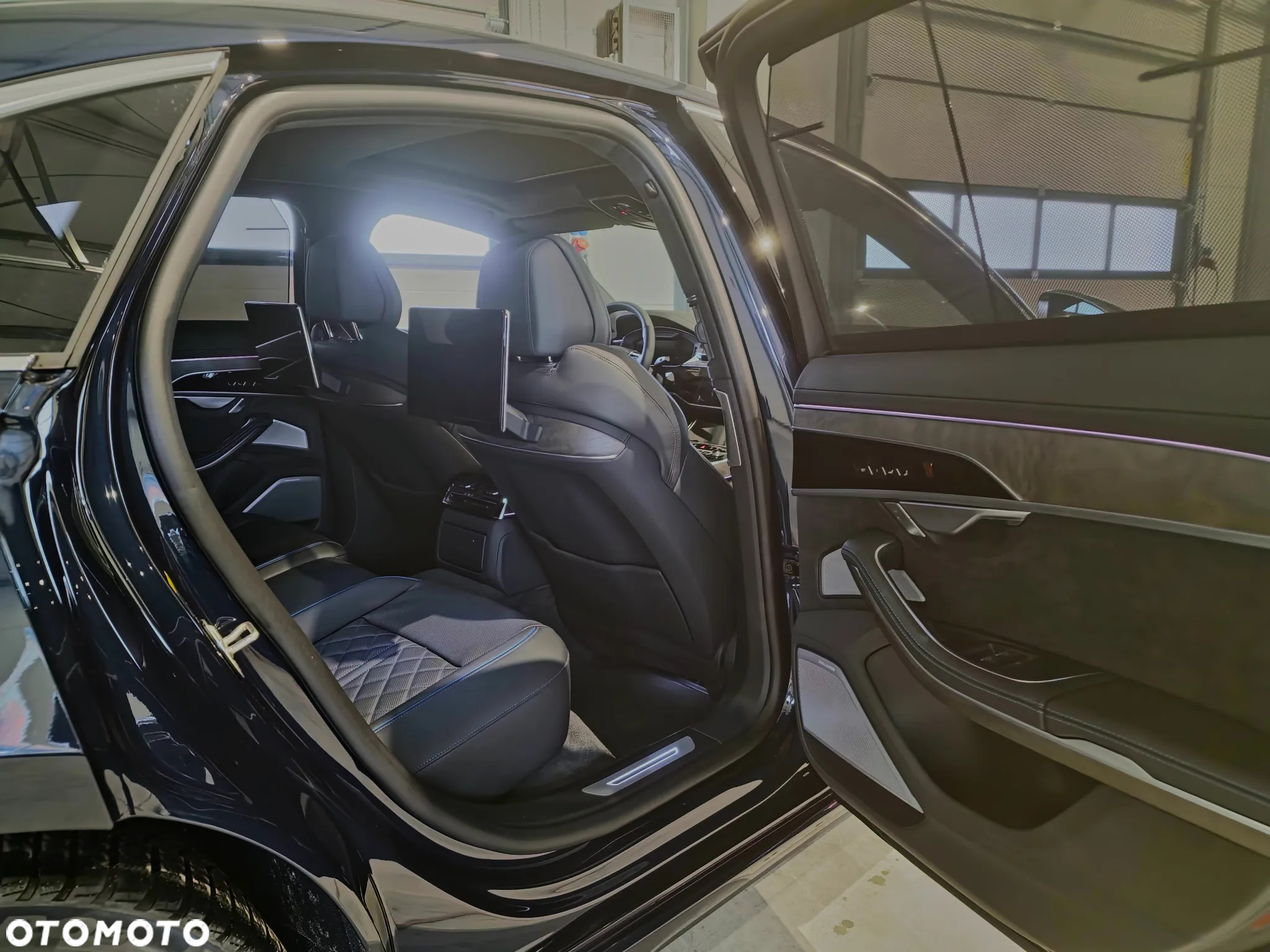 Audi S8 - 17