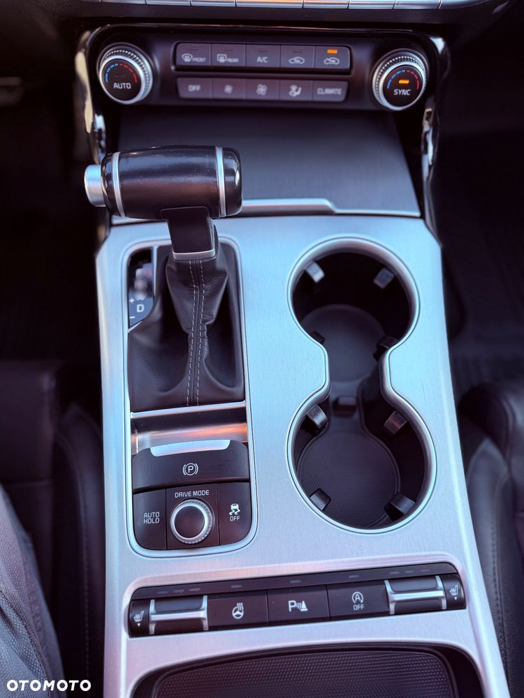 Kia Stinger 3.3 T-GDI AWD GT - 21