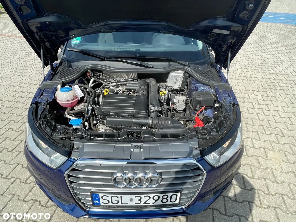 Audi A1 3-drzwiowe 1.4 TFSI S tronic design - 16