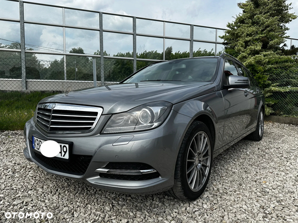 Mercedes-Benz Klasa C 200 T CDI DPF Special Edition