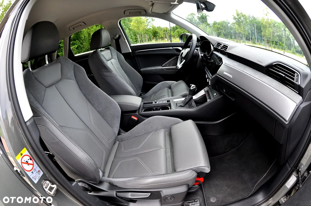 Audi Q3 35 TFSI S tronic - 16