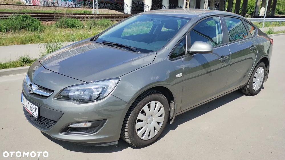Opel Astra 1.4 T EU6 - 1