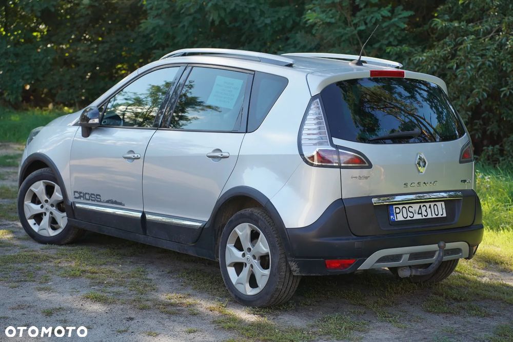 Renault Scenic dCi 110 Xmod Paris - 9