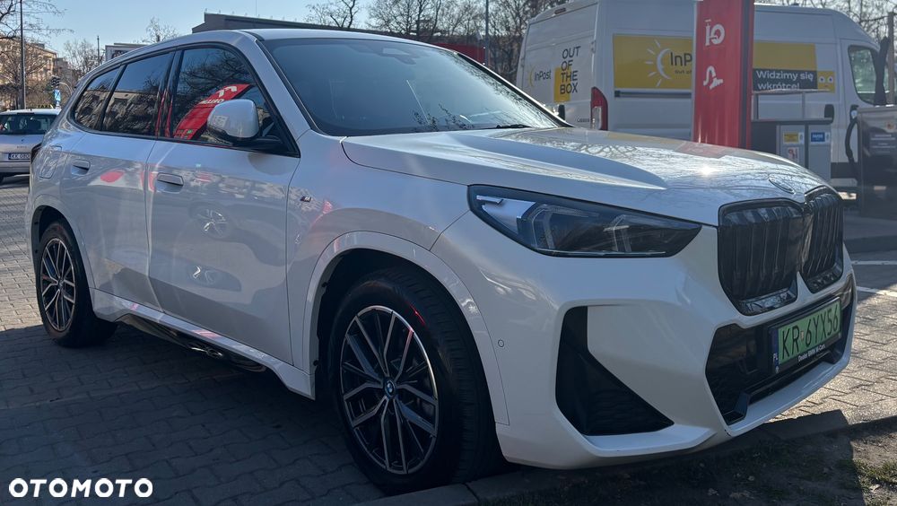 BMW iX1 xDrive30 66.5kWh M Sport - 3