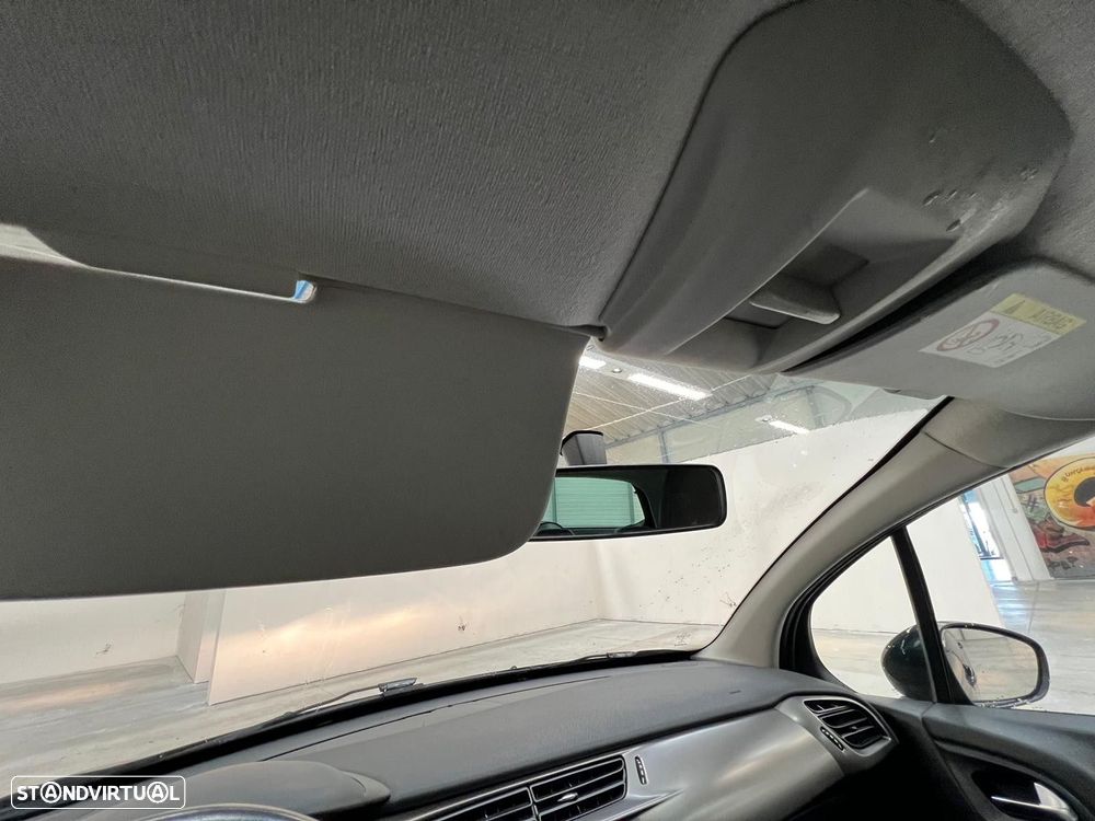 Citroën C3 1.2 PureTech Attraction - 23